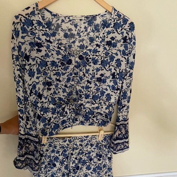 Two piece American Eagle Floral boho outfit set - Picture 1 of 7